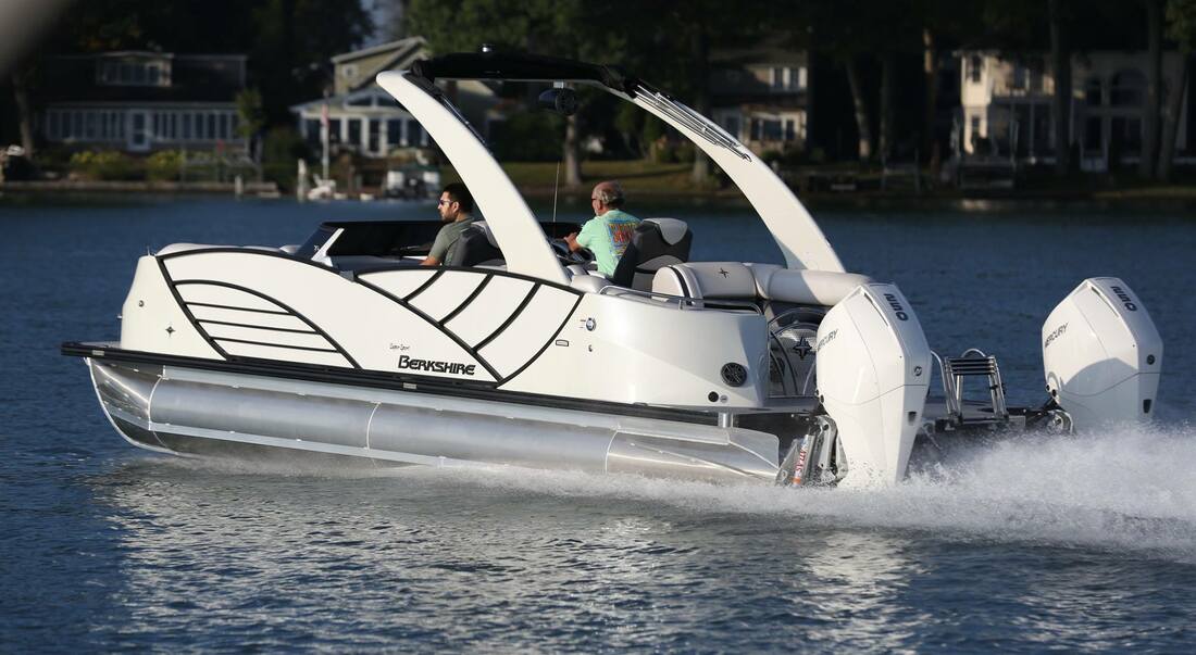 Pontoon Triple Toon Boat Designers Builders Manufacturers Information Living The Toon Life